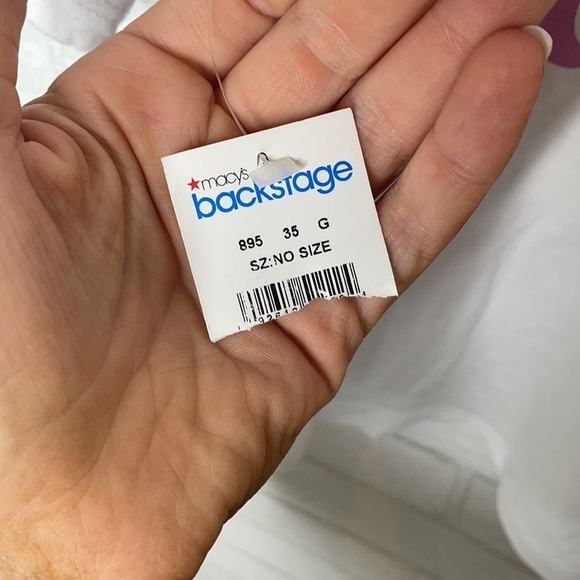 NWT Weekends, Wine & Dogs Cropped Tee Shirt - Picture 6 of 9